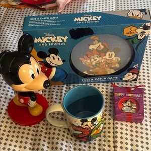 Disney Mickey and Friends Blue Toss & Catch Set